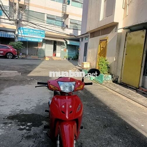 Xe wave alpha 50cc màu đỏ bánh tâm thắng đùm bstp