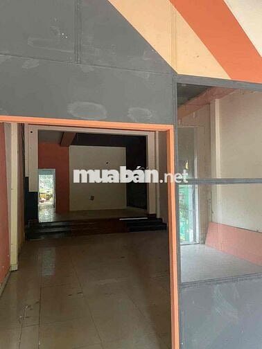 Nhà mặt tiền 5x30 vị trí Kinh doanh buôn bán tấp nập 6ty5