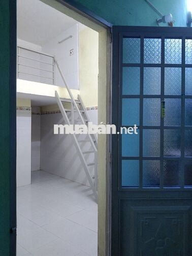 Còn 1 phòng dt 25m2 ở k231/3 nguyễn công trứ