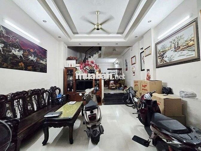 BÁN NHÀ CHỢ TÂN HƯƠNG - 5,5M X 17M - 4 TẦNG NT ĐẸP - GIÁ CHỈ 8,2 TỶ