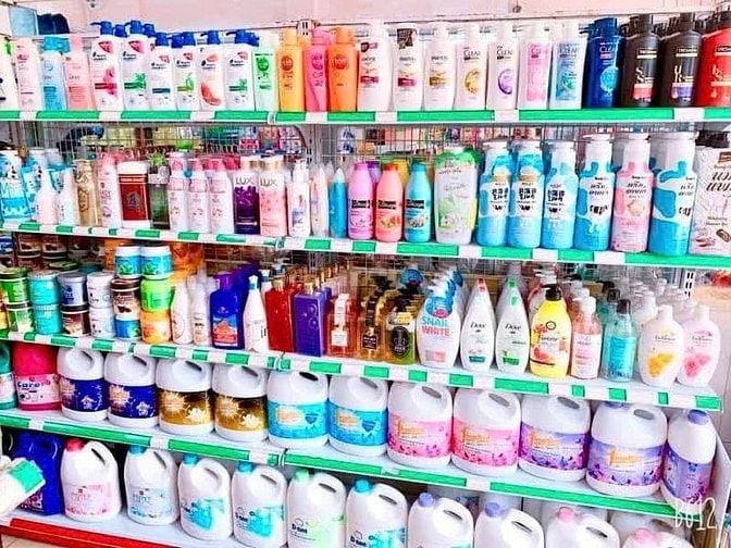 Cần Tuyển Sinh Viên, Người Trung Tuổi Làm Bán Hàng, Tạp Vụ, Bảo Vệ,Kho