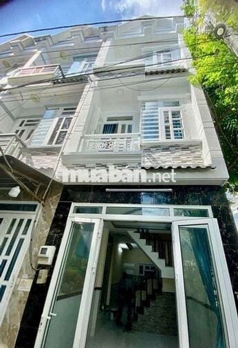 Cho thuê nhà 2 lầu , 4pn3wc gần chợ Hiệp Thành