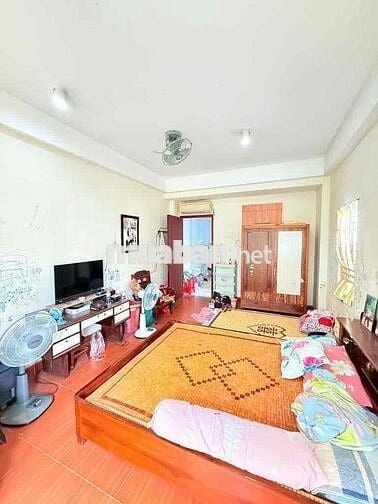 bán gấp nhà lầu 4 tầng mặt tiền Nhất Chi Mai, vị trí 2 mặt tiền, phù h