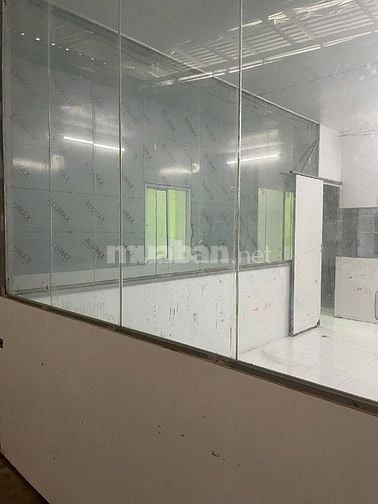 Chính chủ cho thuê kho văn phòng 496/32/2 Dương Quảng Hàm - P6 - GV