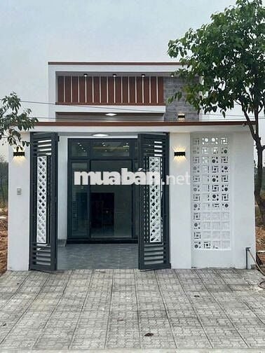 Cần Bán Căn Nhà Mới Xây Kế Bên KCN Mỹ Phước 3