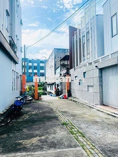 Bán đất, Bình Tân, 80m2, GPXD 5 tầng, 2.8 tỷ, nở hậu tài lộc