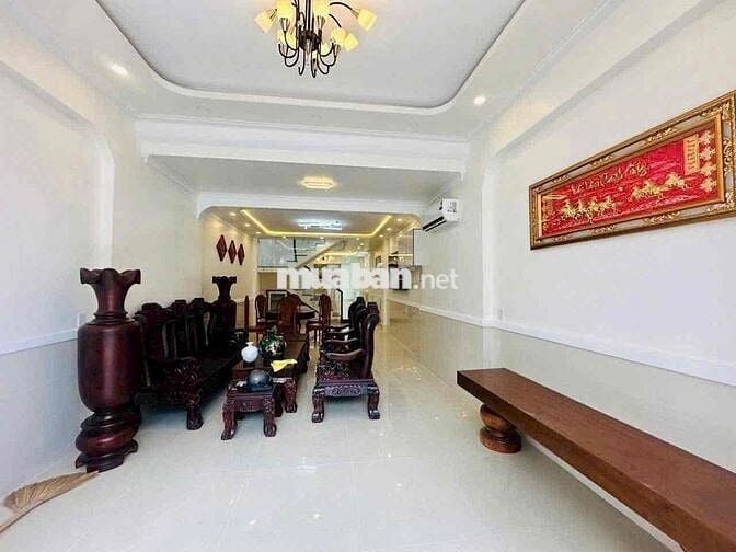 BÁN NHÀ 01 TRỆT, 01 LẦU PHƯỜNG 9, THÀNH PHỐ VĨNH LONG GẦN KHU HÀNH HC