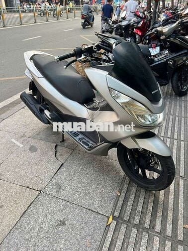 Honda PCX 125 2016 mới 90% biển số thành phố