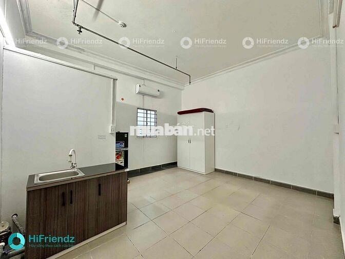Studio full nội thất giá rẻ nằm ngay mặt tiền phạm thế hiển Ueh VHU 5p
