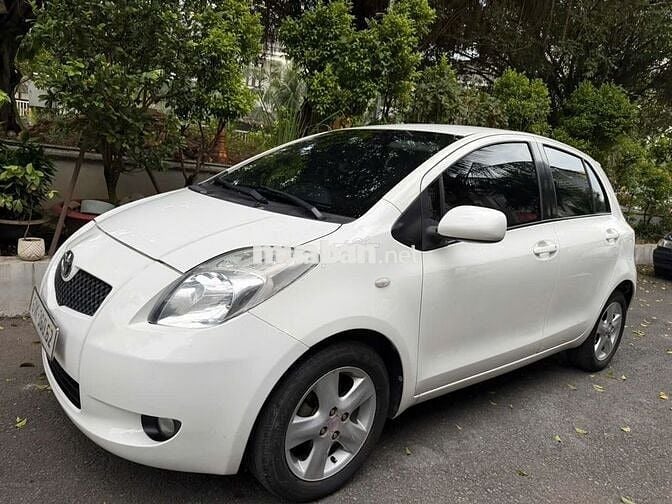 Toyota Yaris 2008 1.3 AT - 100000 km
