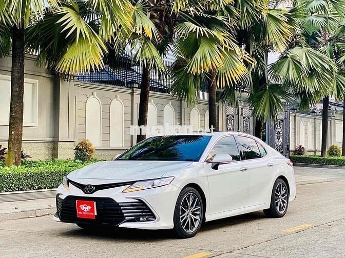 Camry 2022 2.0Q Biển SG 1 Chủ Odo 19.000km Cực Đẹp