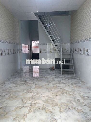 Cho thuê nhà đường Phạm Hùng C13 DT.3m5×10m } 1 Lầu 1 Phòng 1 toilet.