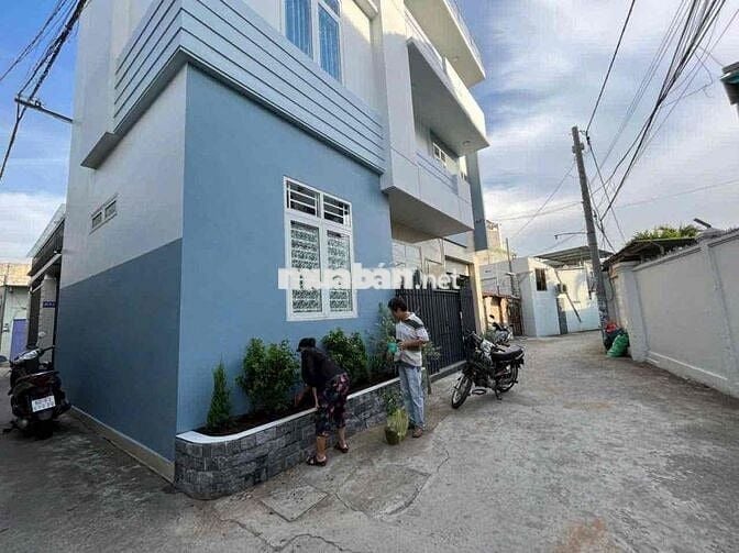 Nhà 1 Trệt 1 Lầu Đang có thu nhập 12tr/tháng