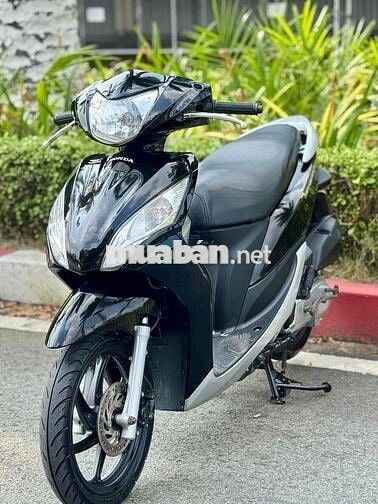 Vision 2013 máy zin êm bs61 siêu đẹp leng keng 9c