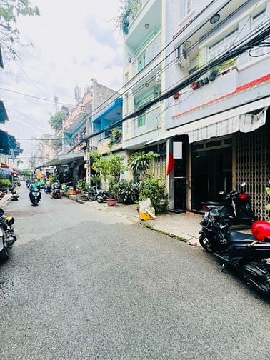 Bán nhà HXT, đường Lạc Long Quân, 57m2, 4 tầng, nhỉnh 8 tỷ. 