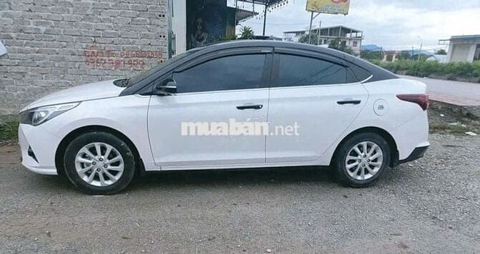 Hyundai Accent 2023 Trắng Số sàn