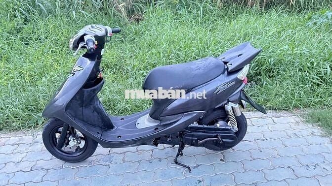 Xe máy 2 thì 50cc màu Xám đã qua sử dụng