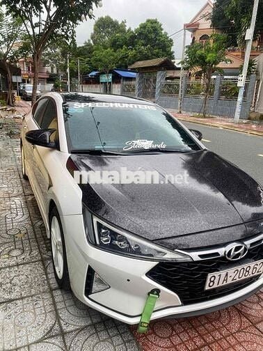 Hyundai Elantra 2019 Sport 1.6 AT - 134000 km