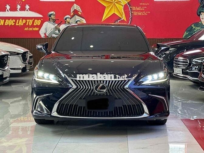 Lexus ES 2021 250 - 85000 km