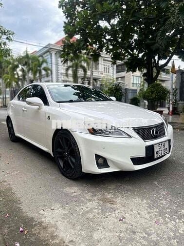 Lexus IS250 2010 Trắng 50000 km