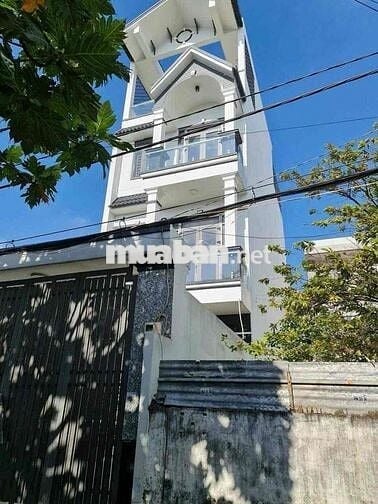 Nhà 1 trệt 3 lầu đẹp 5x20m Shr đg ô tô thông gần chợ Đầu Mối Bà Điểm