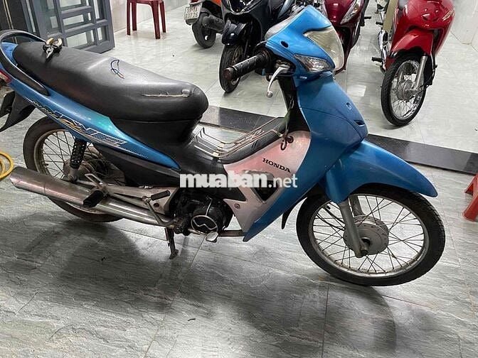 wave a máy zin chưa chạm đầu