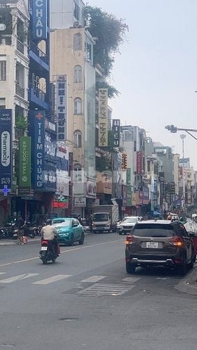 Cho Thuê Nhà Nguyên Căn Mặt Tiền Hai Bà Trưng Quận 3