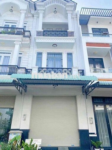 Cần Bán Gấp Nhà Trệt 2 Lầu KDC Hưng Phú 1 Gia Tốt