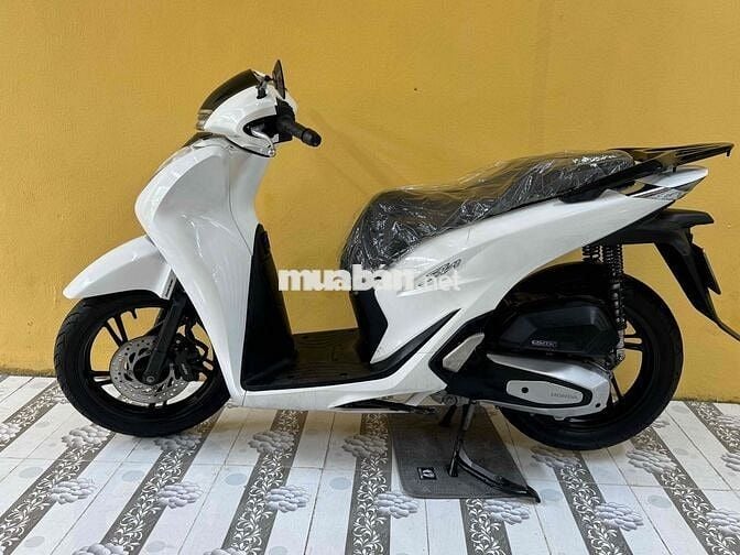 SH 125 đời 2021 trắng đen mới keng 43E1-651.96