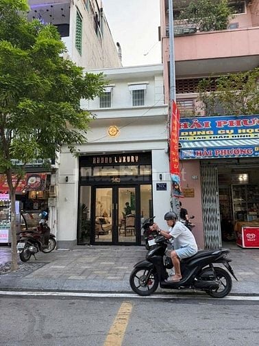 Bán nhà Trần Đình Xu, Quận 1, DT 4.1x16.6m, hợp đồng thuê 40tr/tháng