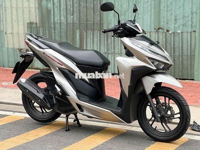 Honda Vario 150 2021 Bạc đen 15.000km