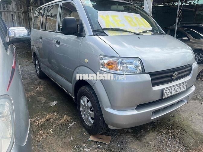 125 triệu susuki APV số sàng 8 chổ