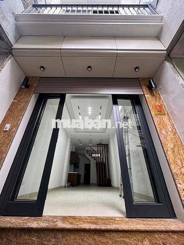 Cho thuê nhà mới xây 30mx5 tầng đối diện time city