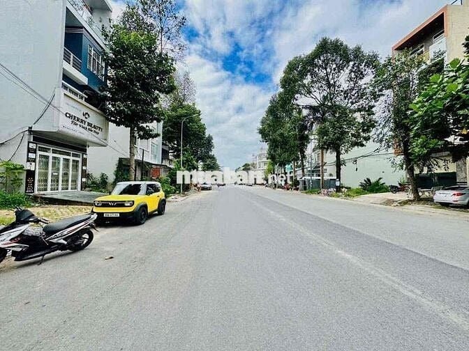 Nền đường A2 kdc hưng phú đoạn ngoài gần trường học giá rẻ