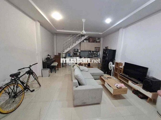 Pass nhà nguyên căn cho thuê, 1 trệt 1 lầu 2wc. đường Lê Lợi, Gò Vấp