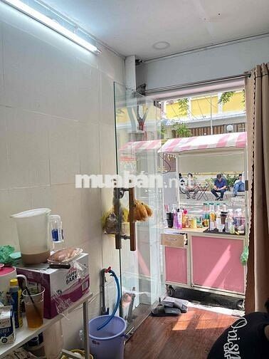 Cần sang nhượng mặt bằng kinh doanh Hồ Biểu Chánh, Phú Nhuận