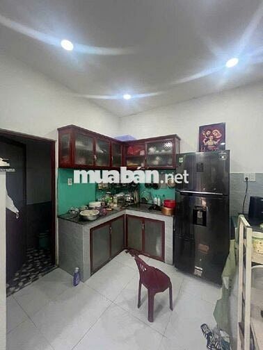 TÂN SƠN NHÌ - 1/ SÁT MẶT TIỀN - 2 TẦNG - 30M2 - NHỈNH 2,XTỶ