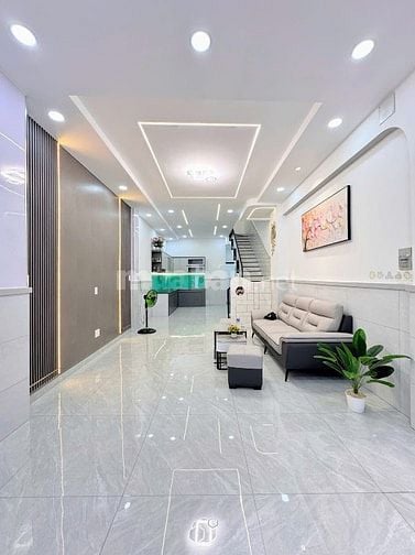 Kẹt tiền bán nhanh nhà Nguyễn Thị Nhỏ, Tân Bình. Gần SVĐ Phú Thọ