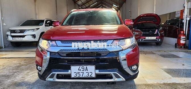 Mitsubishi Xpander 2020 2.0 Đỏ