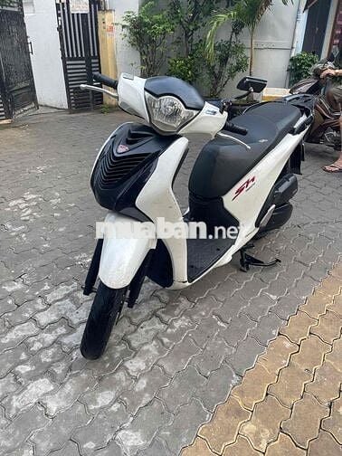 Xe chính chủ Honda SH Việt 150 Trắng - 62A-24.524