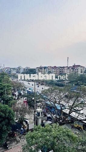 Ngã 3 -Mặt Bằng Kinh Doanh -sẵn dòng tiền