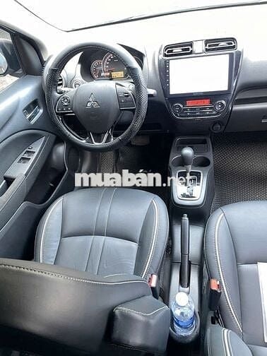 Mitsubishi Attrage 2024 Premium 1.2 CVT - 12000 km