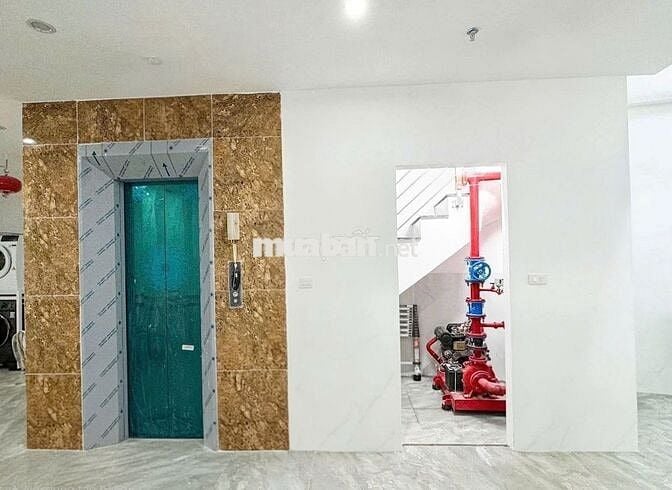 Cho thuê nhà, pccc, Thang máy, Vỉa hè, 105m2_ 5T, Phố Đào Tấn-51 Tr