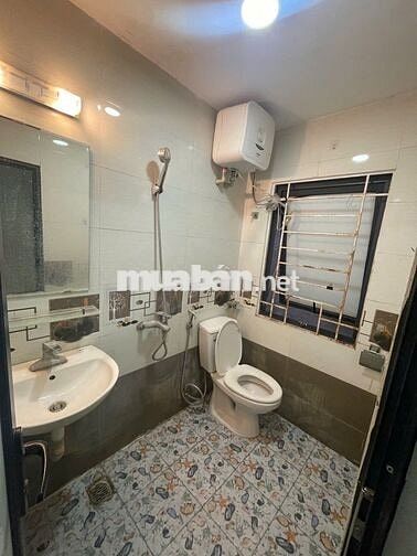 CHO THUÊ PHÒNG KHÉP KÍN ngõ 62 PHỐ TRÚC KHÊ 3.2TR/THÁNG