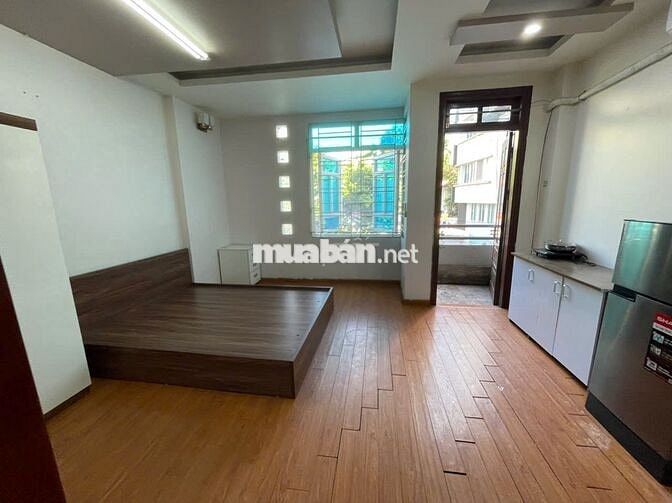 Cho thuê phòng trọ full đồ ban công thoáng sáng - Phố Vũ Ngọc Phan