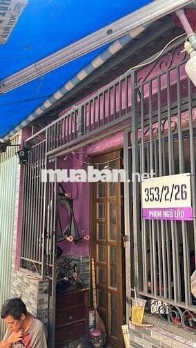 bán nhà trung tâm đang làm cho thuê xe máy moto xe điện Tuấn Tú