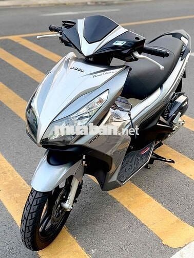 Airblade 125 mẫu 2015 9chủ ít đi máy zin100% mới99