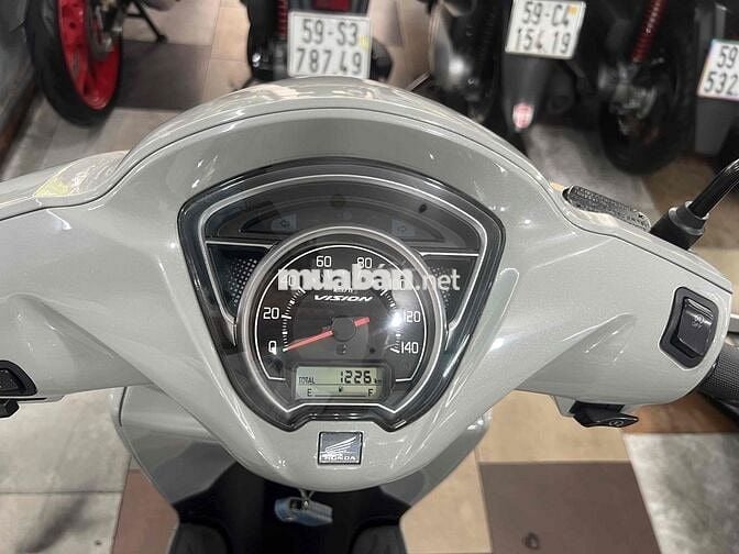 mới về vision màu xi măng mới như thùng nhe ac oi