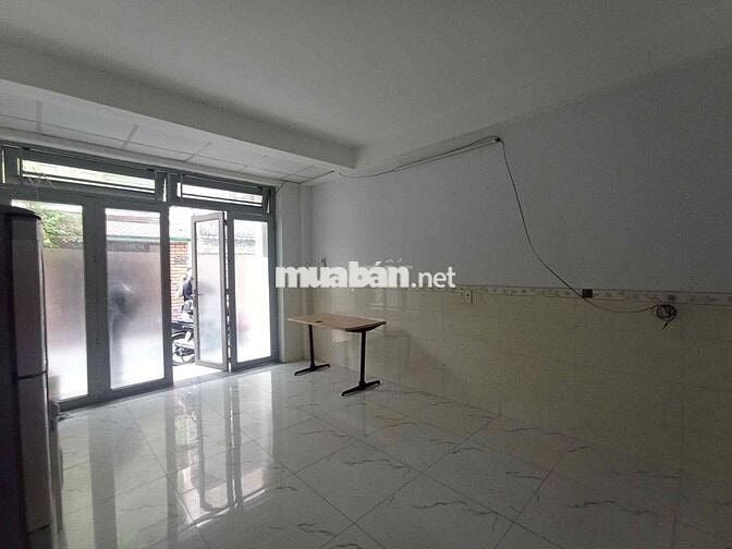 Chính chủ cho thuê mặt bằng P2, Tân Bình