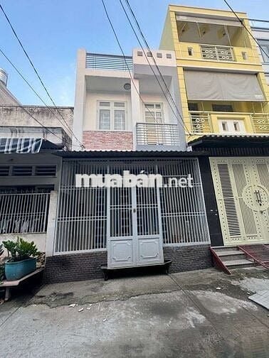 Siêu phẩm, nhà 3 tầng, KDC Nam Hùng Vương,Bình Tân, hẻm 6m,giá 4,3 tỷ